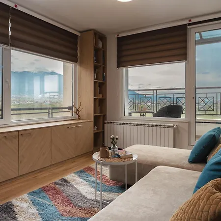 Brand New Luxury With Great Views Daire *