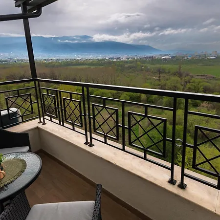 Brand New Luxury With Great Views Daire
